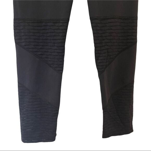 Alala Horizon Crop leggings in size S - Picture 7 of 14